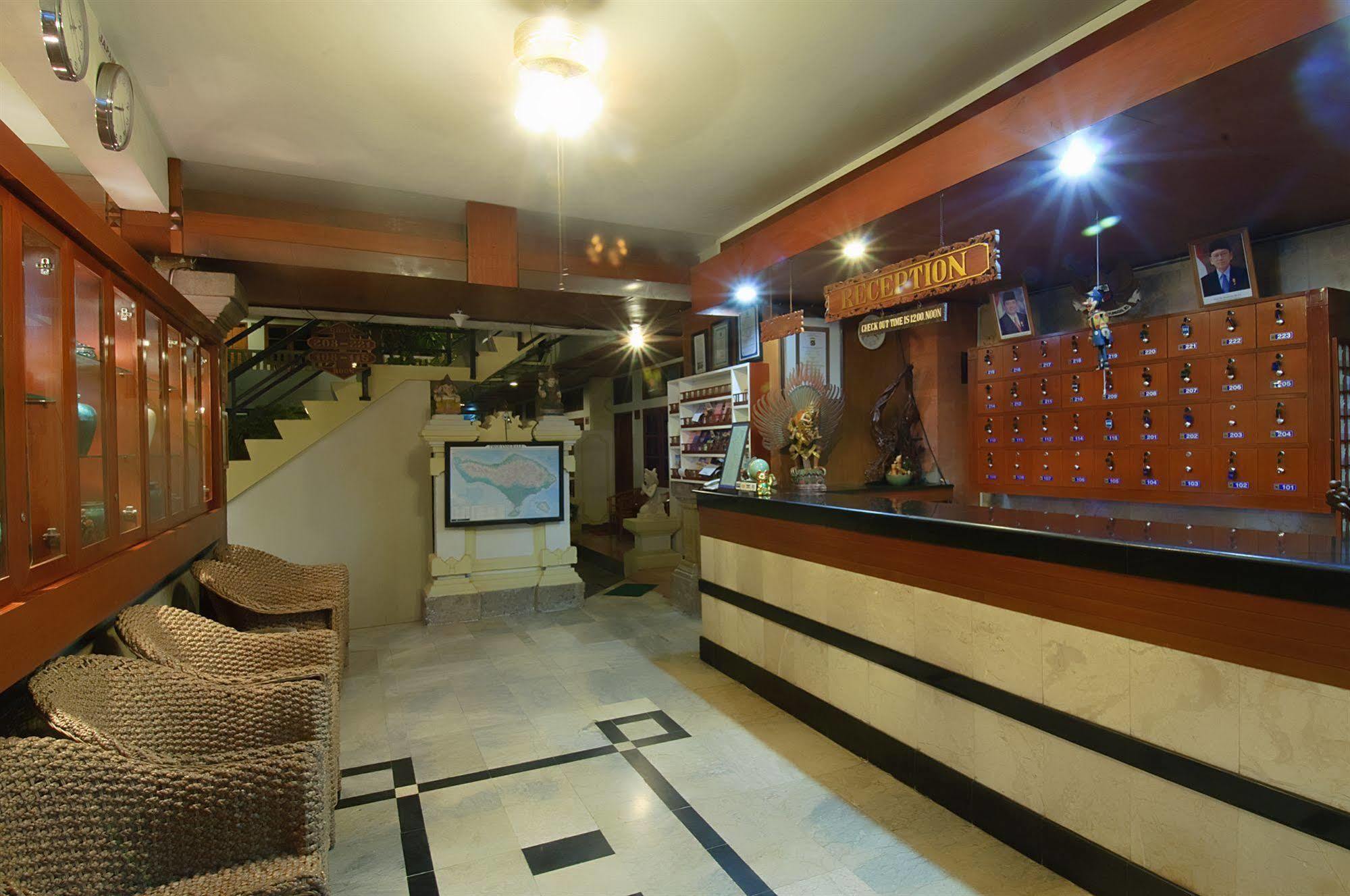 Rosani Hotel Kuta Lombok Eksteriør billede